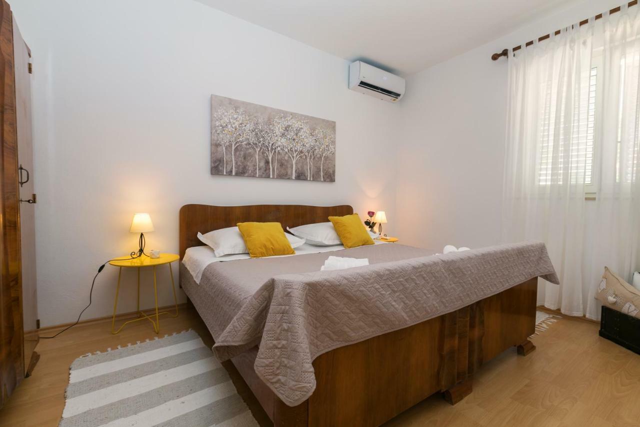 Villa Bosko Kaštela Kültér fotó