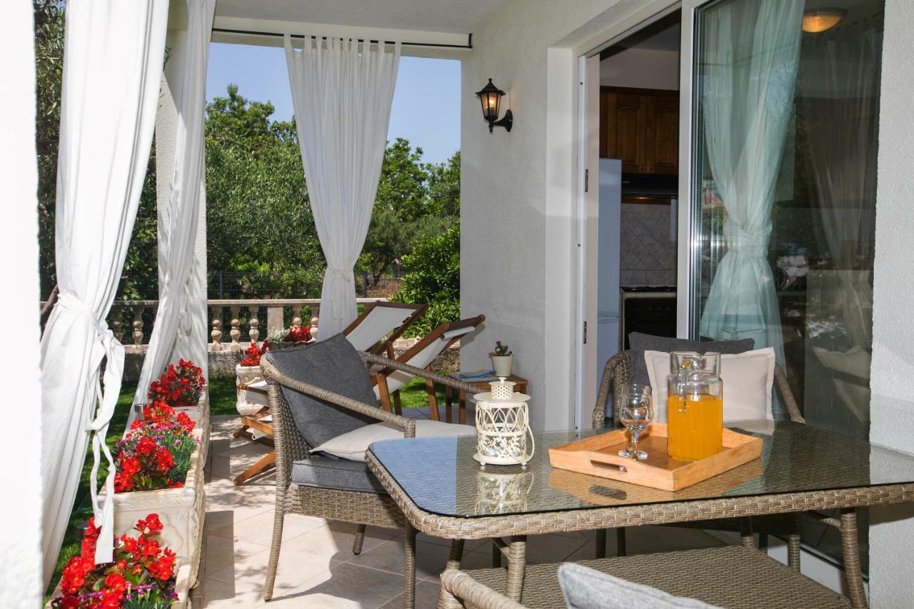 Villa Bosko Kaštela Kültér fotó